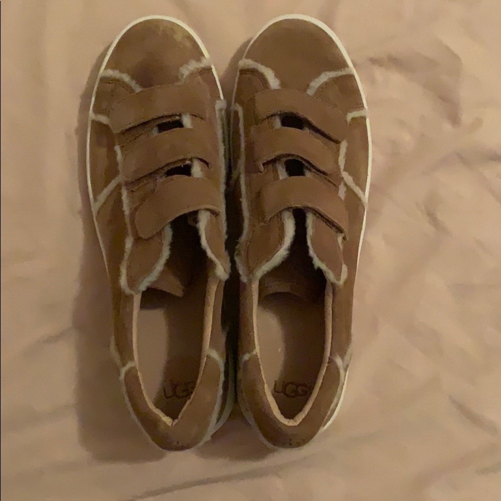 Brand new Ugg Sneakers - Picture 3 of 4